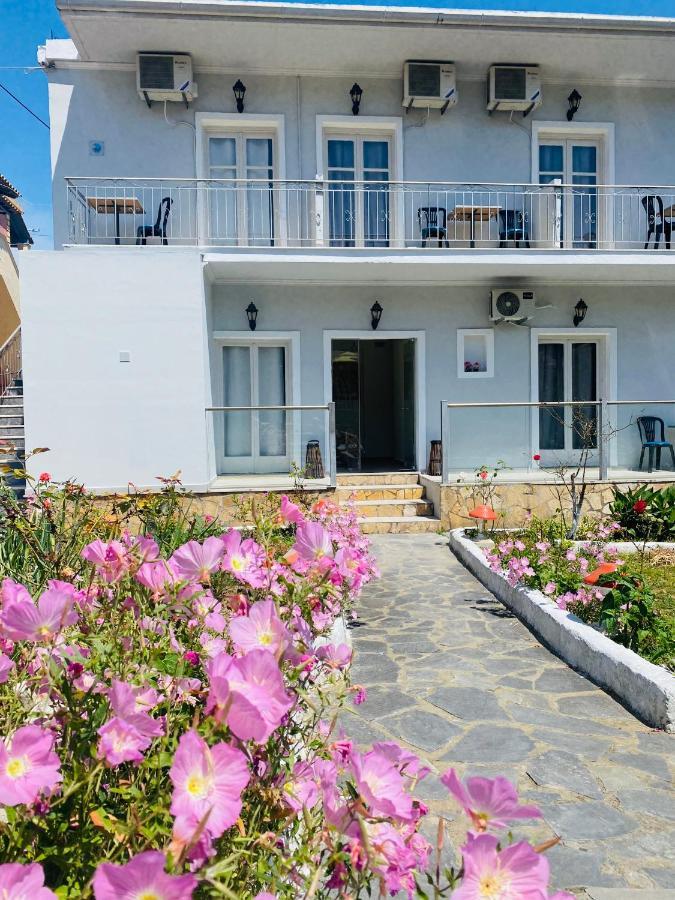 Yiannis Studios Мораитика Екстериор снимка